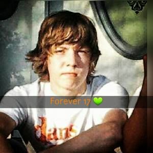 Meet your Posher, Angie